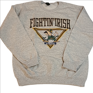 #159 Notre Dame | Vintage | 90’s Sweatshirt | Men’s Size Medium.